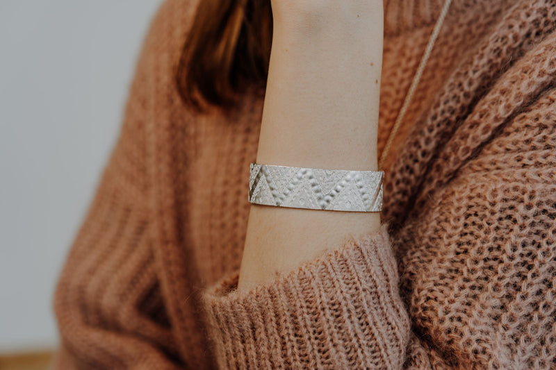 ShannonMaureenJewelry sterling silver cuff, Hammered Cuff, Zig Zag cuff Zigzag wide Cuff